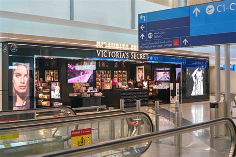 dubai international airport stores.